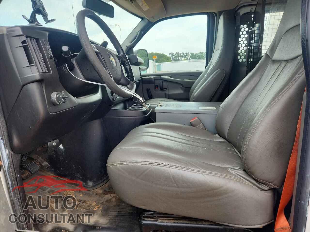CHEVROLET EXPRESS 2013 - 1GCWGFCA3D1903322