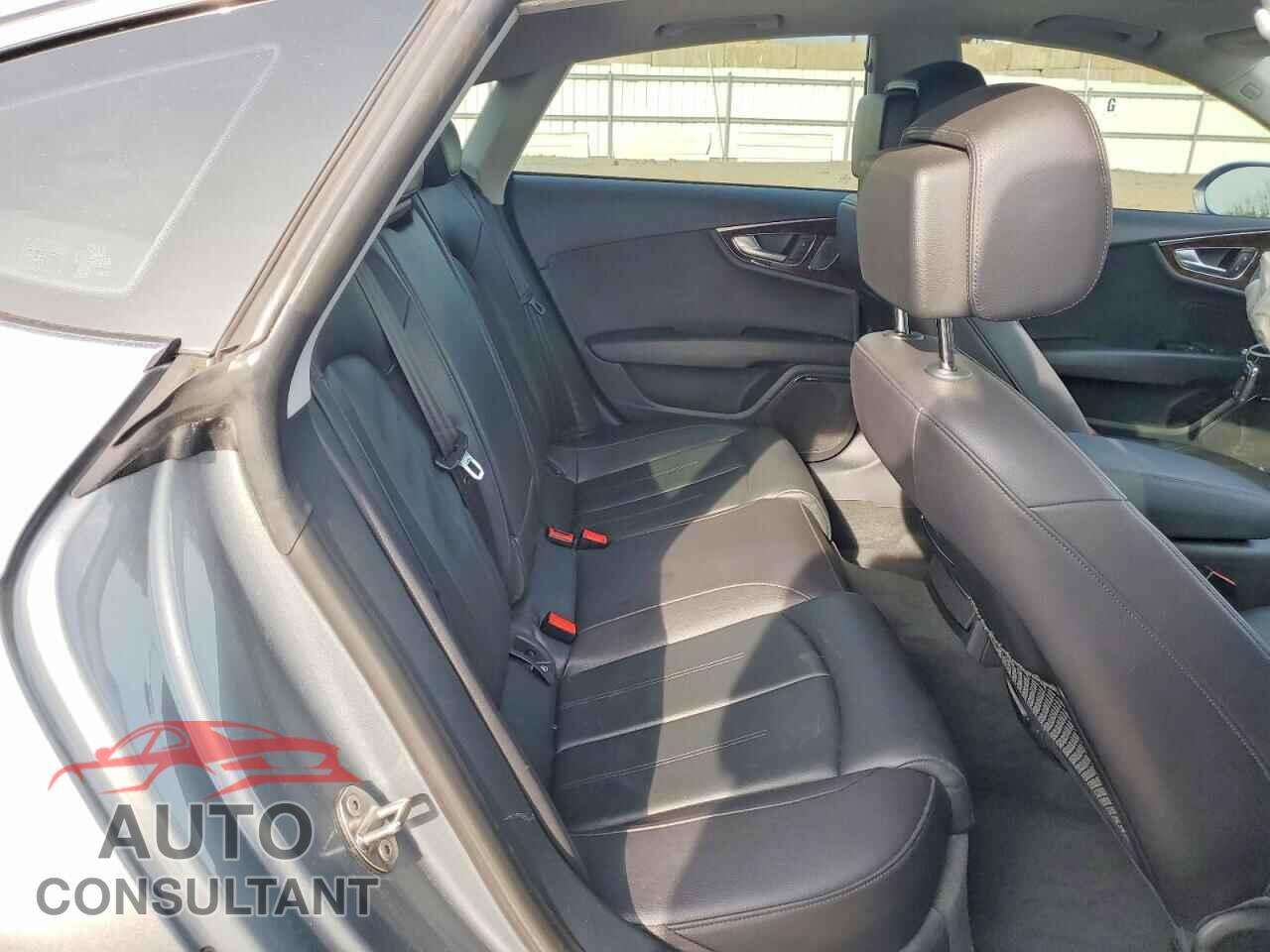 AUDI A7 2013 - WAUYGAFC1DN118294