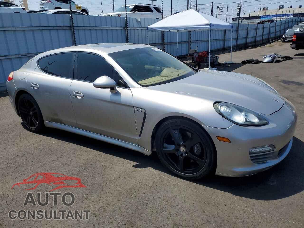 PORSCHE PANAMERA 2011 - WP0AA2A72BL011544