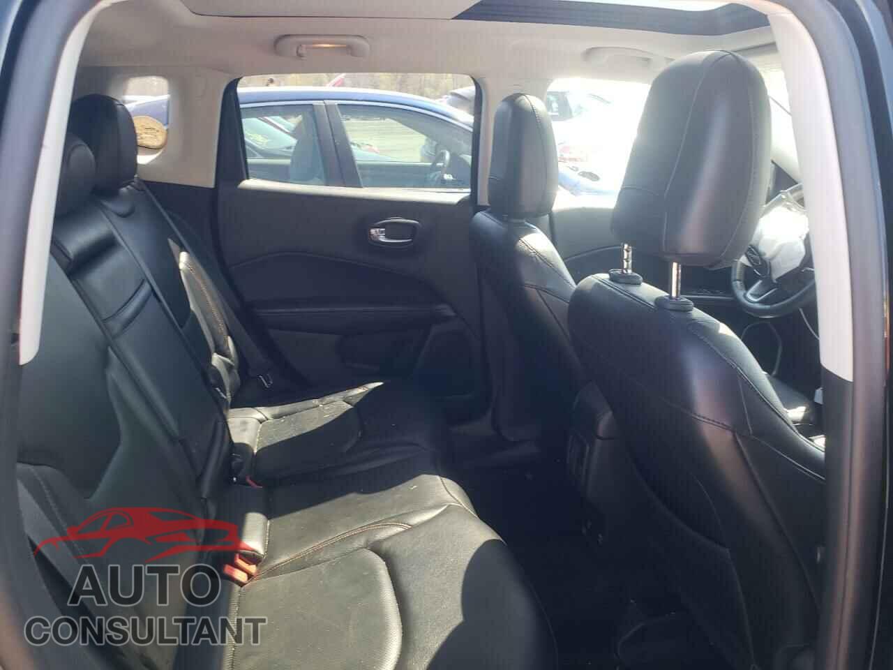 JEEP COMPASS 2017 - 3C4NJDCB4HT632263