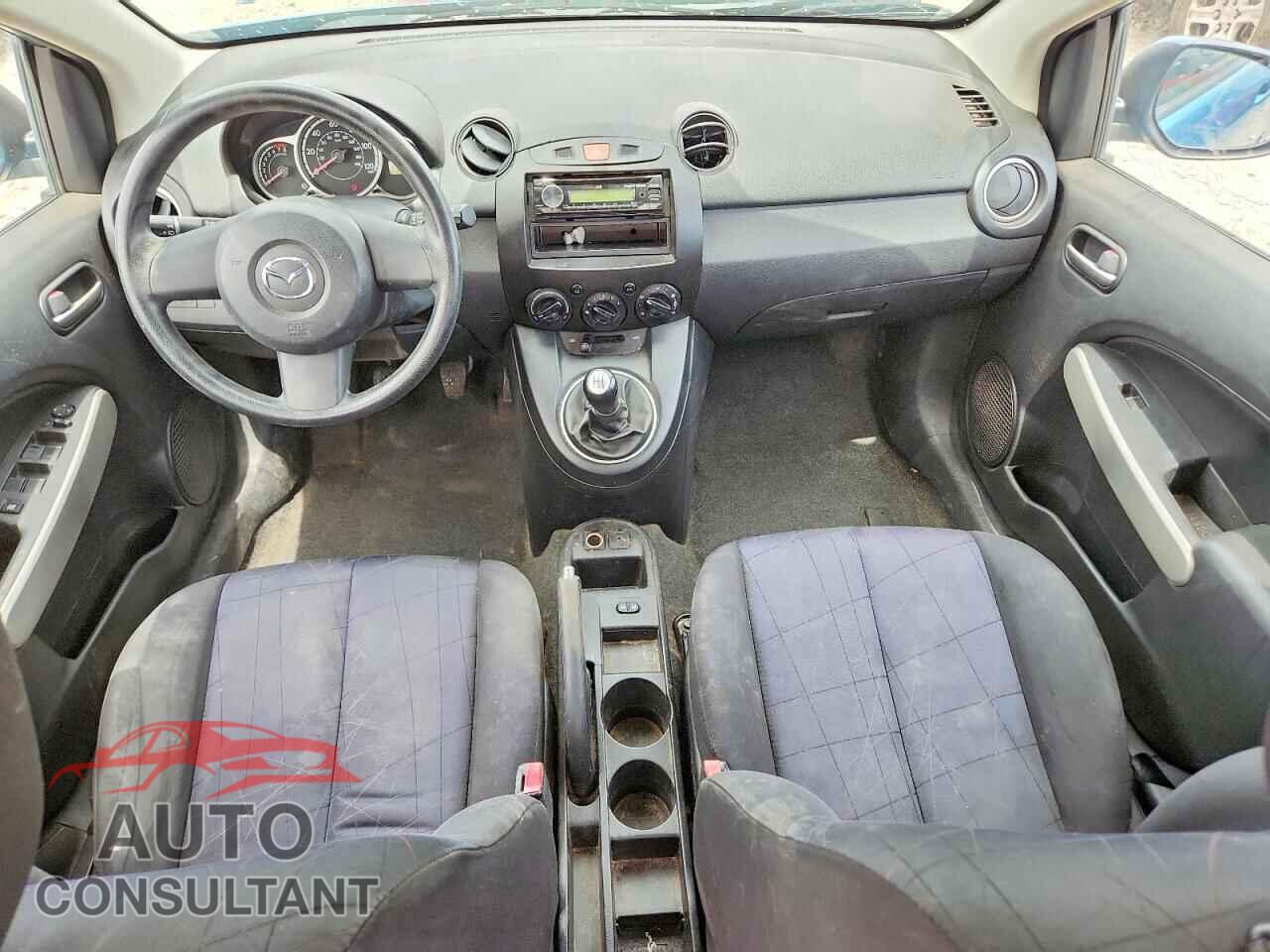 MAZDA 2 2011 - JM1DE1HZ1B0112367