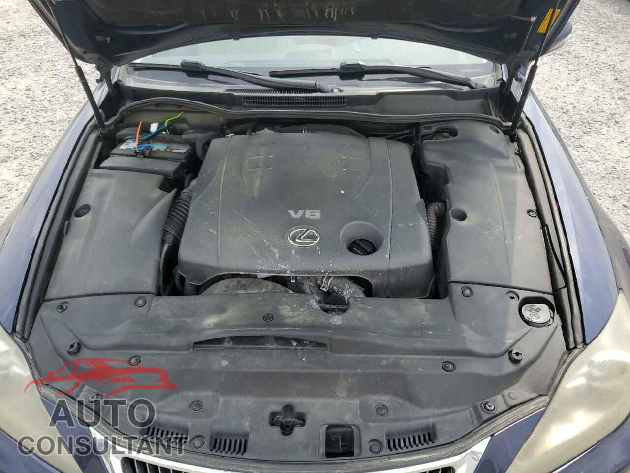 LEXUS IS 2013 - JTHCF5C21D5061869