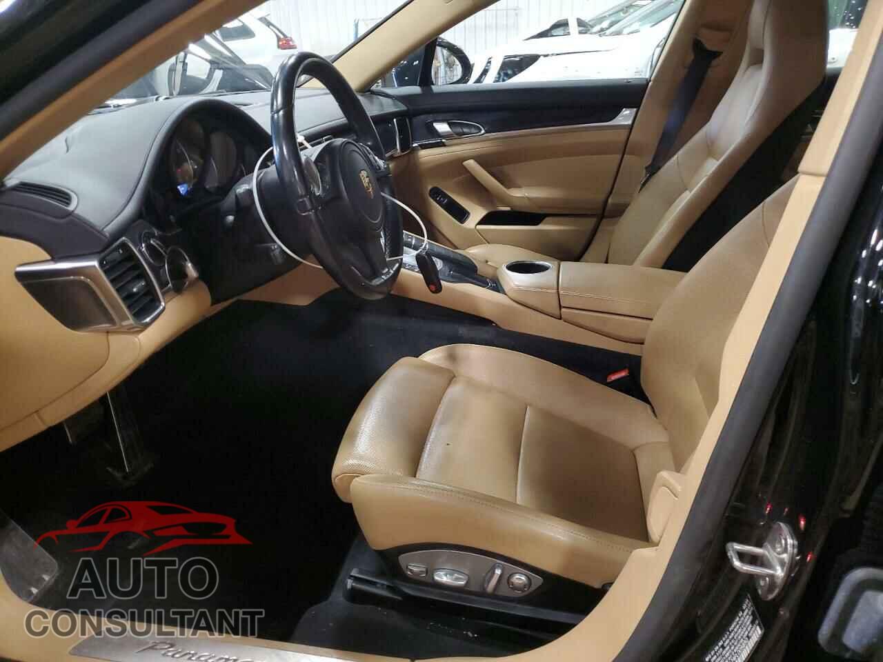 PORSCHE PANAMERA 2015 - WP0AA2A74FL005850