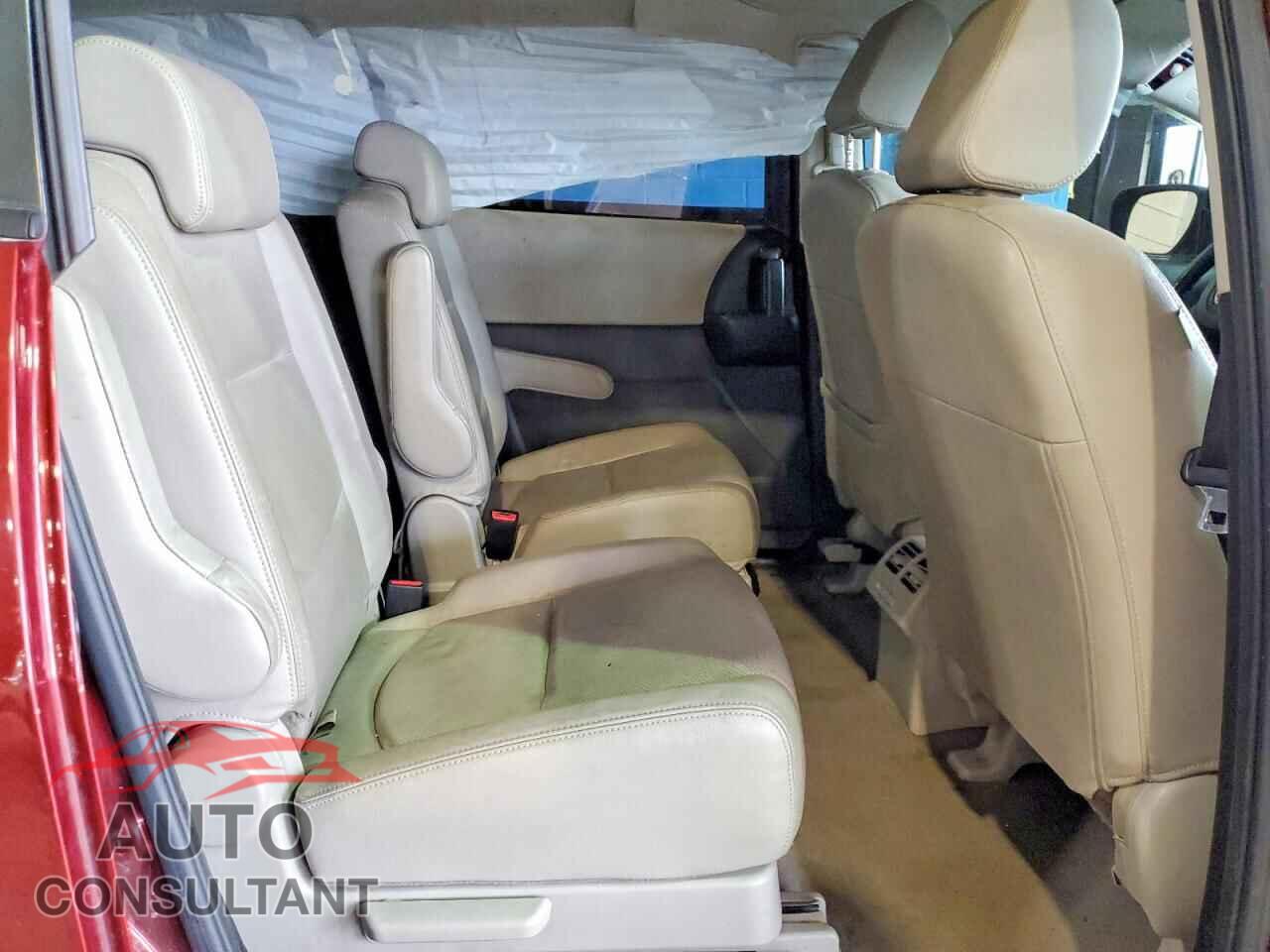 MAZDA 5 2010 - JM1CR2W38A0384840