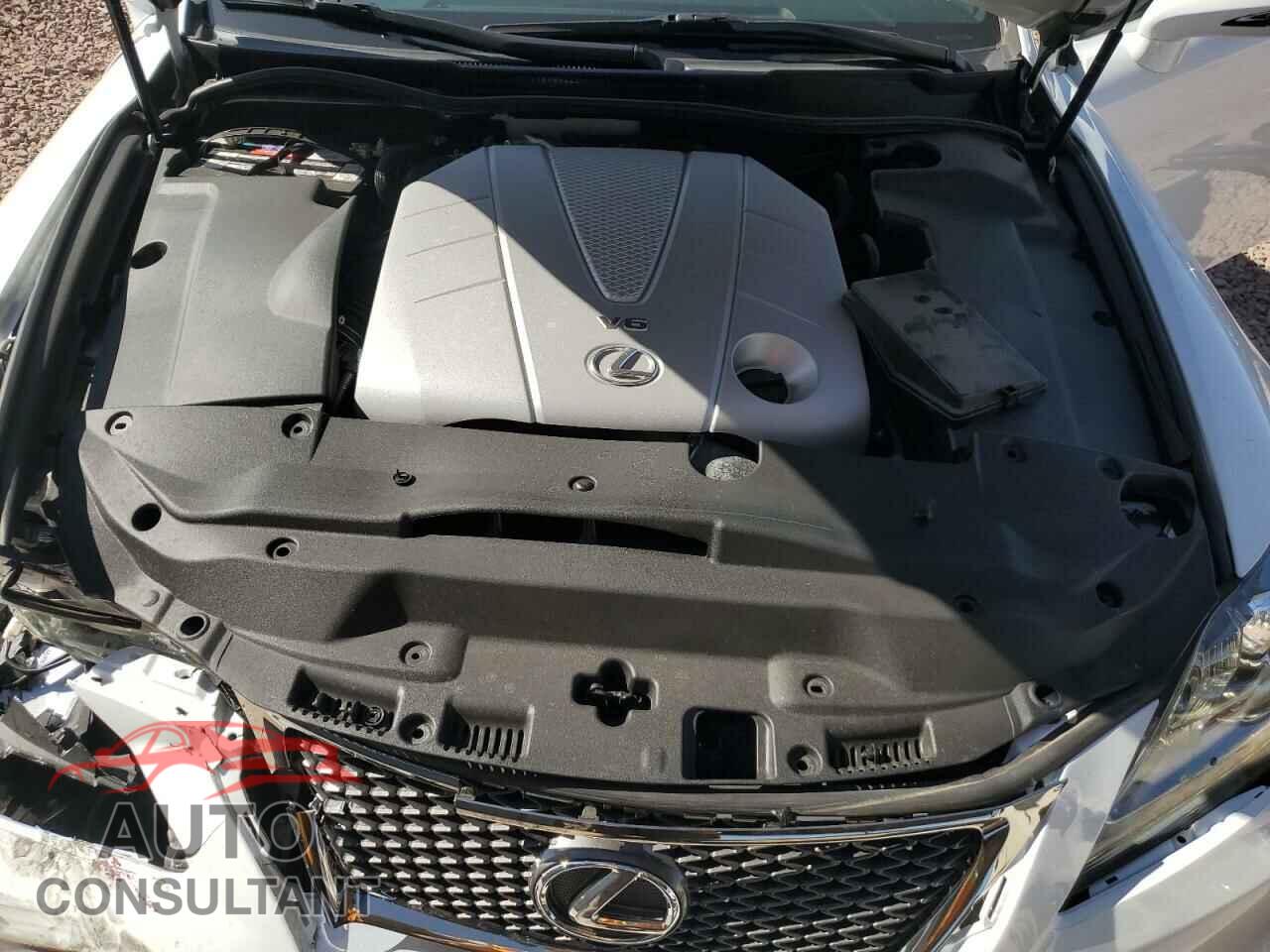 LEXUS IS 2015 - JTHFE2C26F2511311