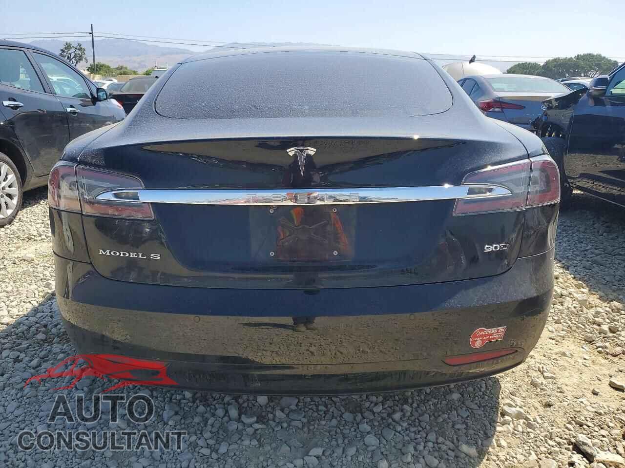 TESLA MODEL S 2017 - 5YJSA1E2XHF193082