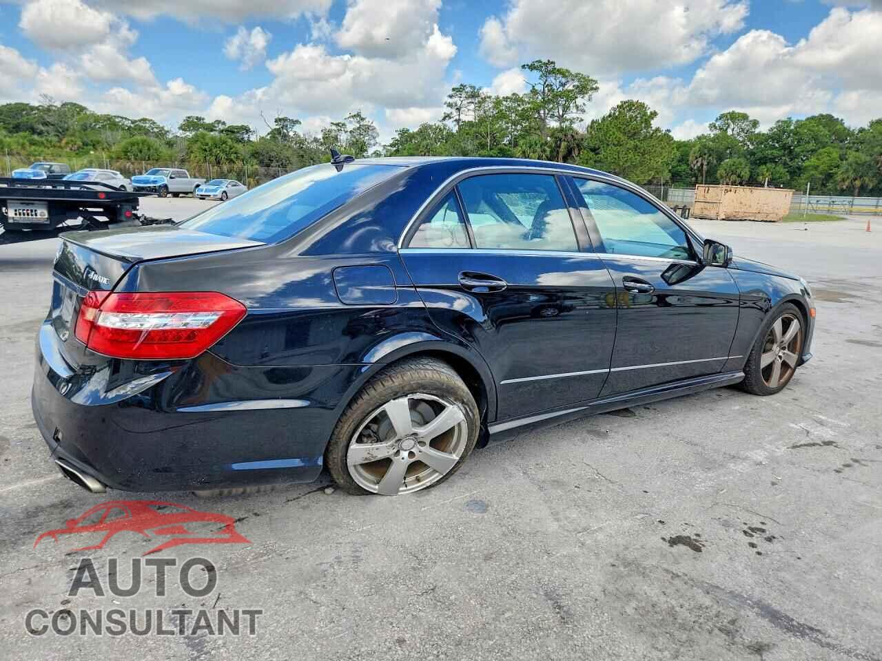 MERCEDES-BENZ E-CLASS 2011 - WDDHF8HB0BA451082