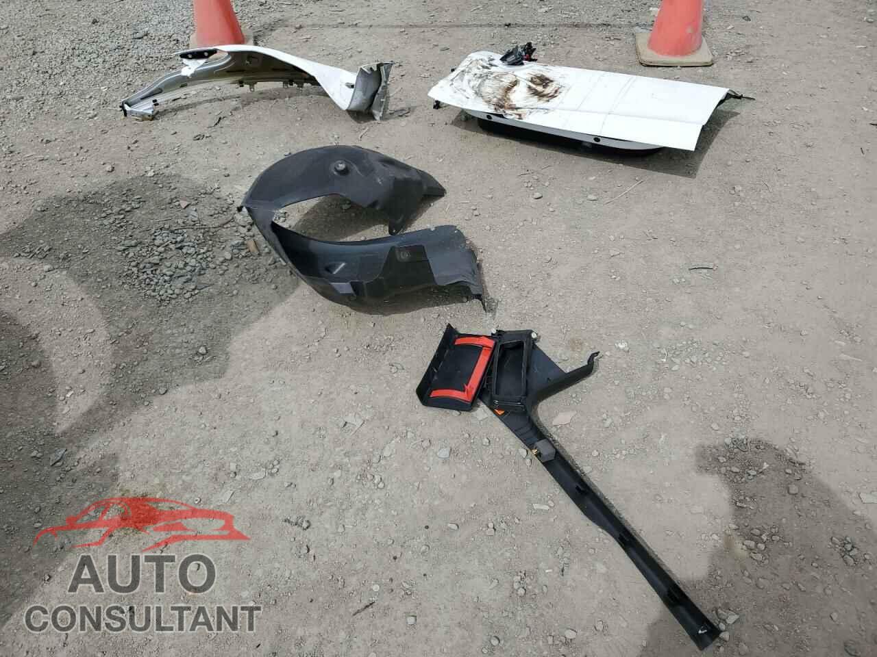 TESLA MODEL 3 2023 - 5YJ3E1EA5PF552319
