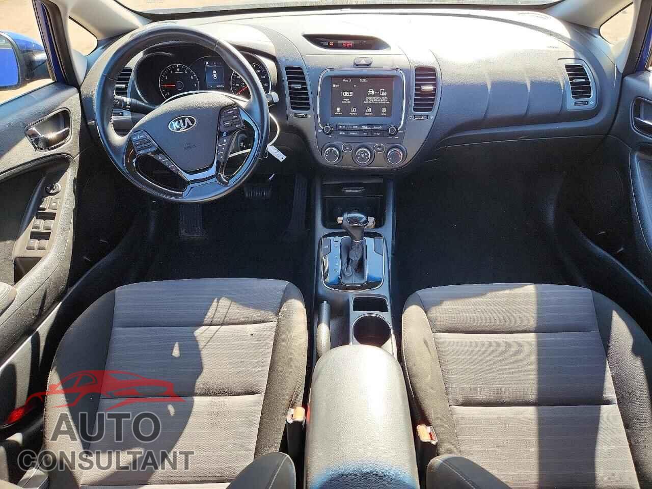 KIA FORTE 2017 - 3KPFL4A79HE033618