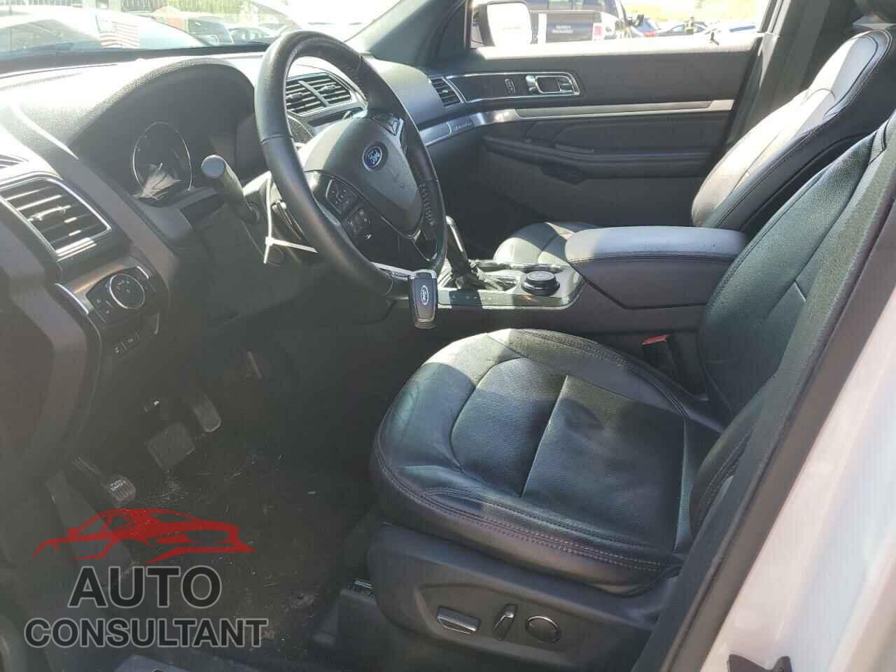 FORD EXPLORER 2018 - 1FM5K8GT1JGB50735
