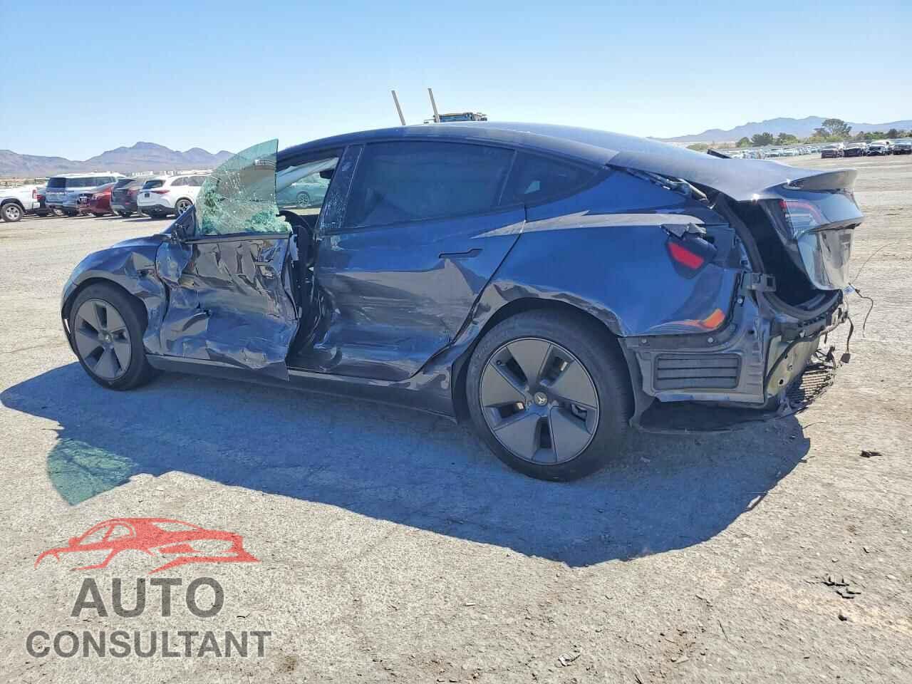 TESLA MODEL 3 2023 - 5YJ3E1EA9PF707938