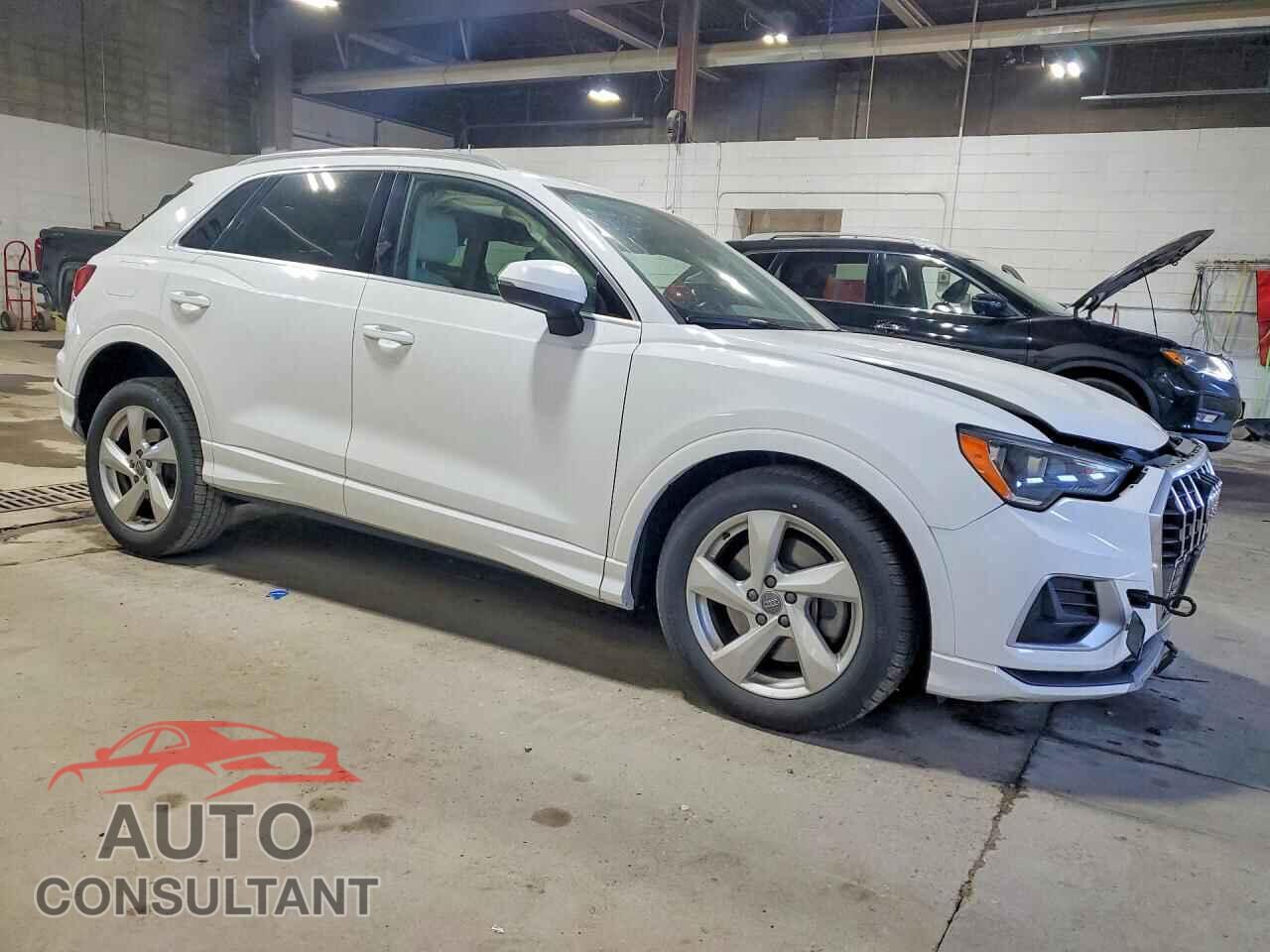 AUDI Q3 2019 - WA1AECF37K1076623
