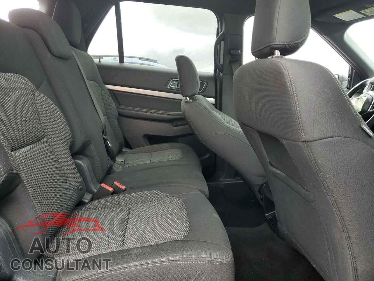 FORD EXPLORER 2019 - 1FM5K7D83KGA52513