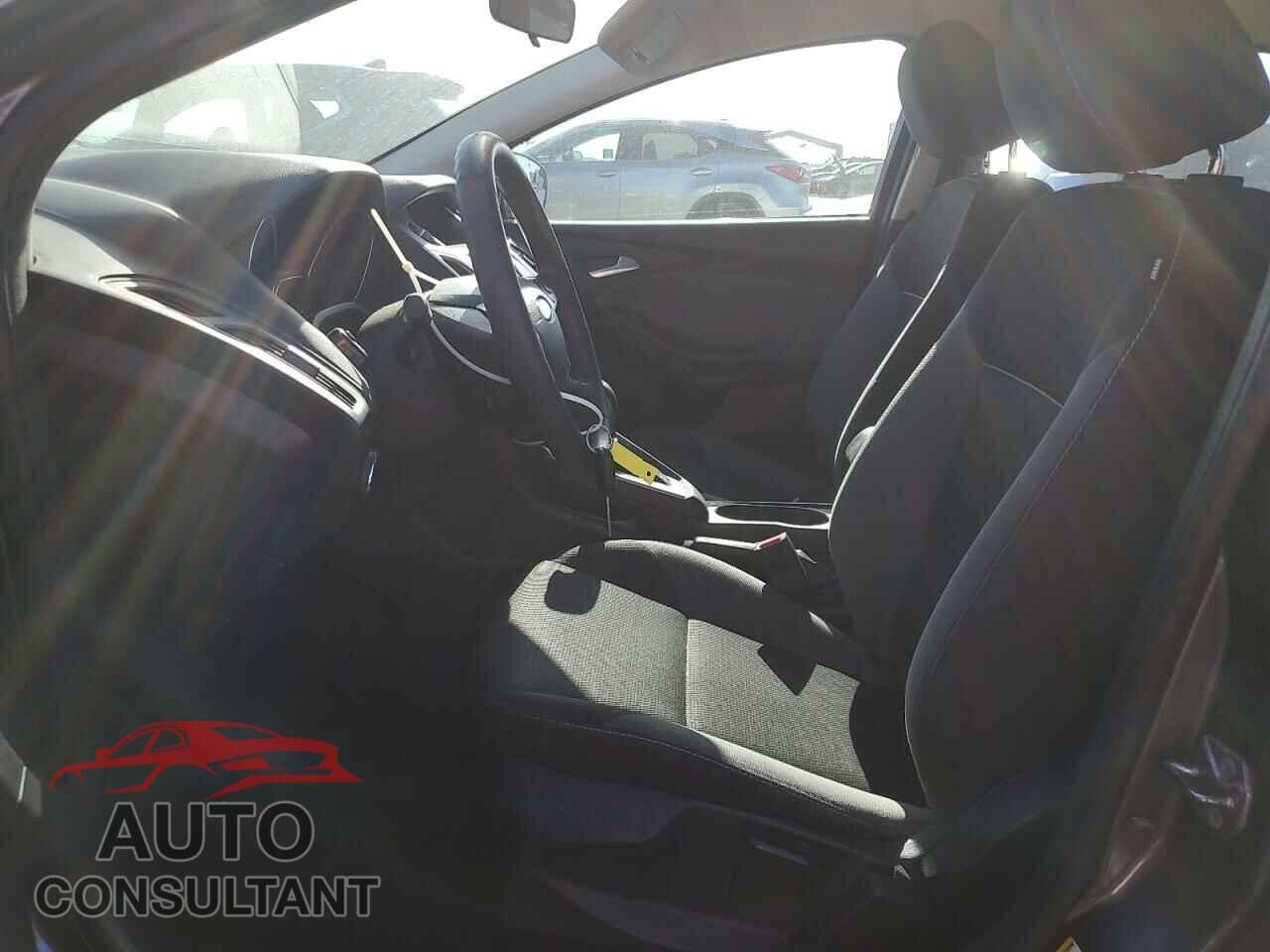 FORD FOCUS 2014 - 1FADP3K27EL391396