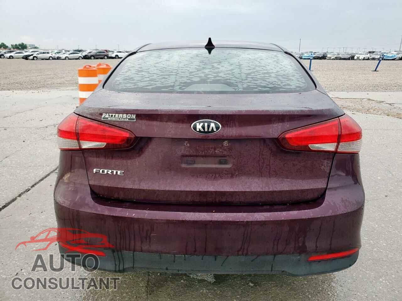 KIA FORTE 2017 - 3KPFK4A74HE075617