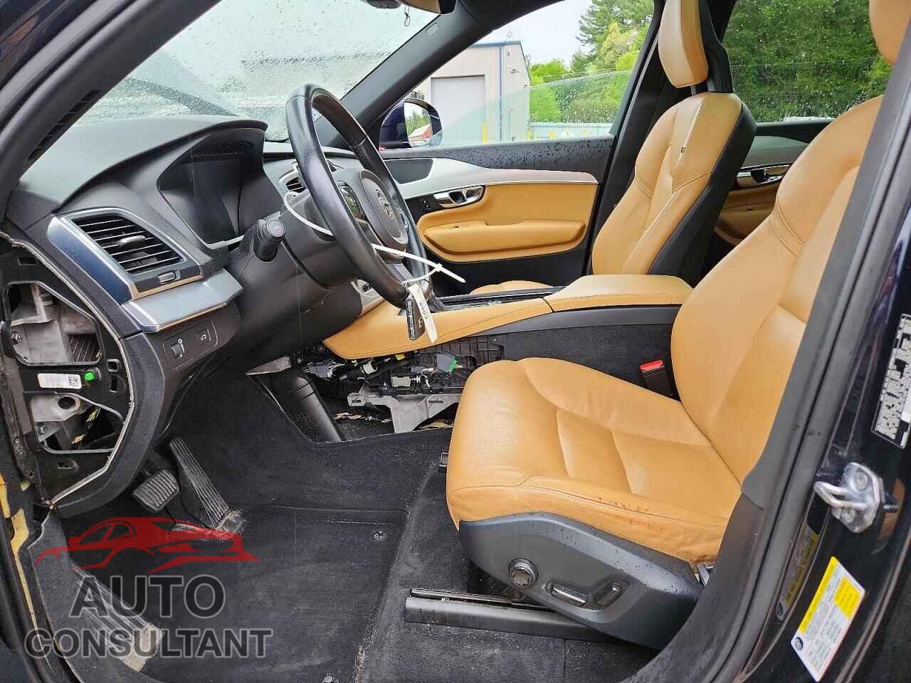 VOLVO XC90 2016 - YV4A22PKXG1071127