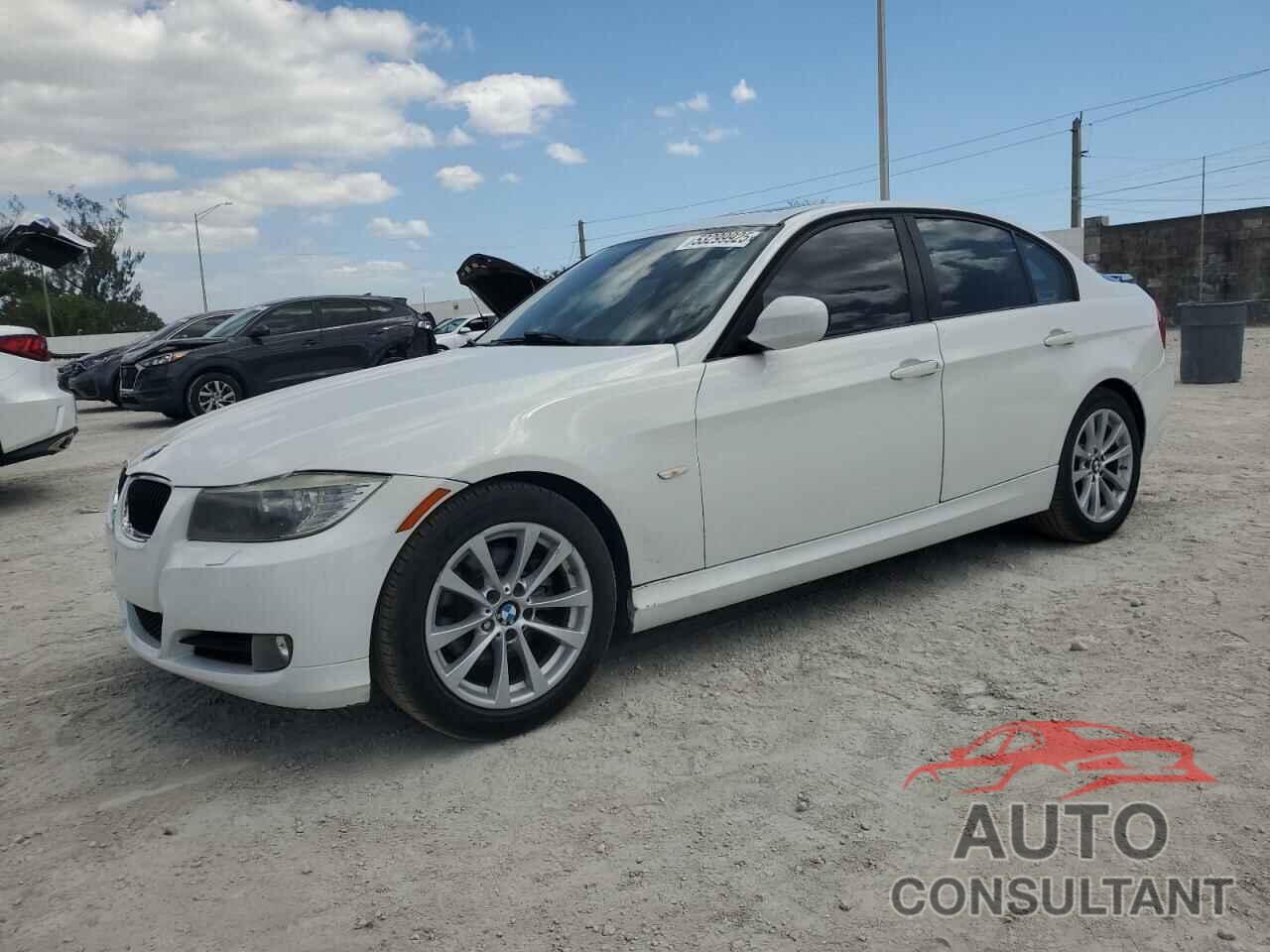 BMW 3 SERIES 2011 - WBAPH7G50BNN06710