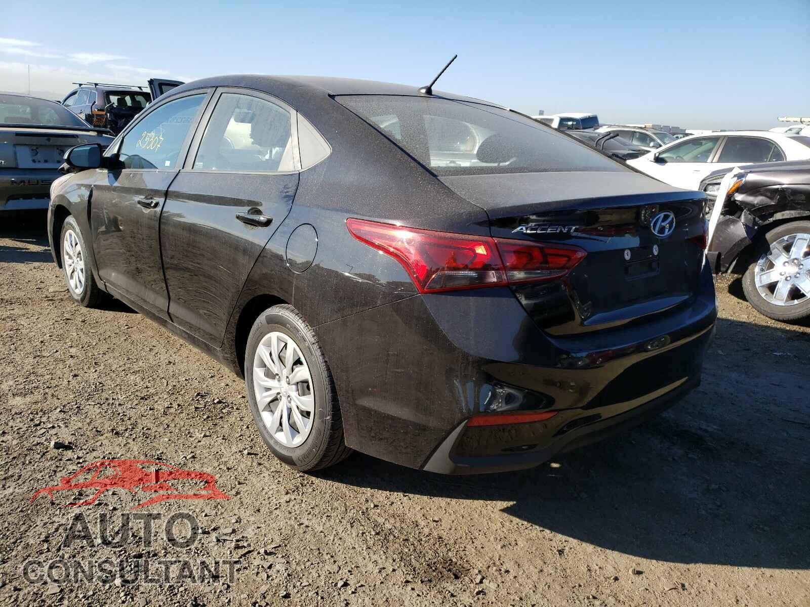 HYUNDAI ACCENT 2018 - 3KPC24A35JE025573