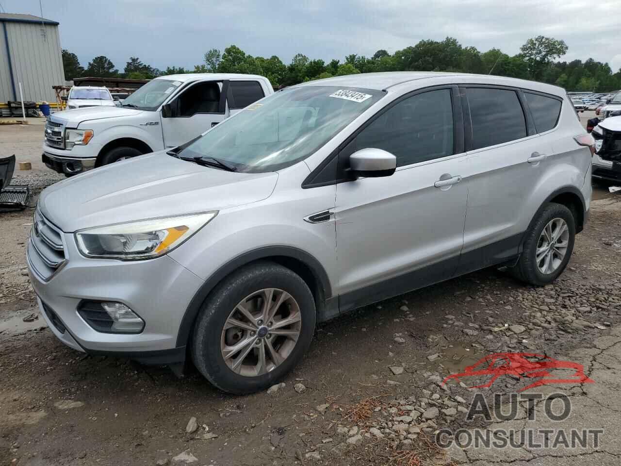 FORD ESCAPE 2017 - 1FMCU0G91HUA83380