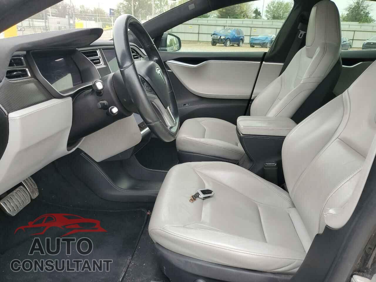TESLA MODEL S 2015 - 5YJSA1H42FF089907
