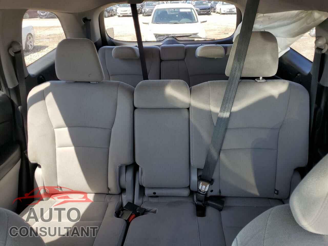 HONDA PILOT 2016 - 5FNYF6H3XGB048345