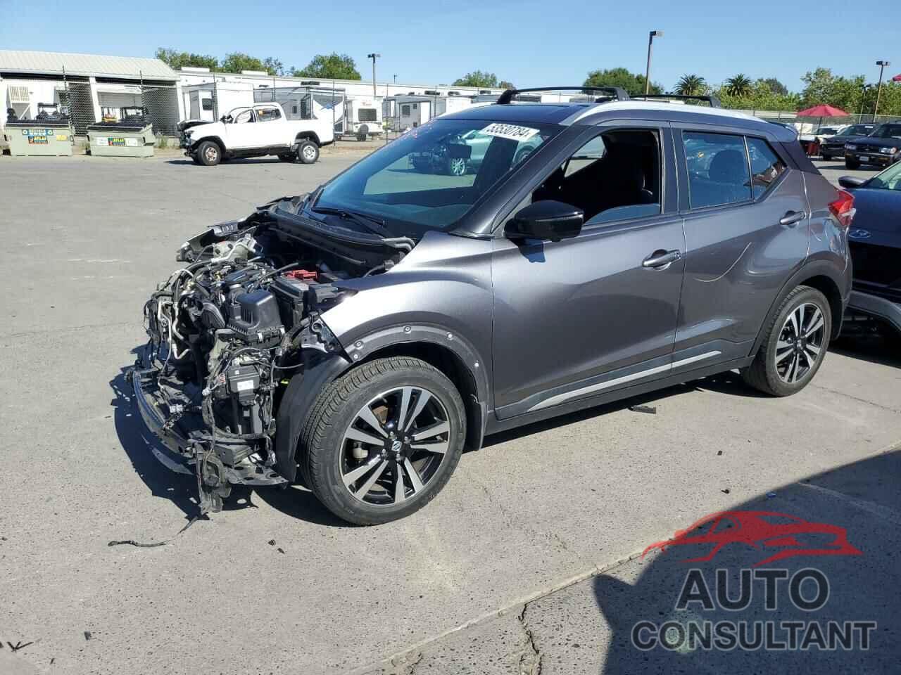 NISSAN KICKS 2019 - 3N1CP5CU8KL554965