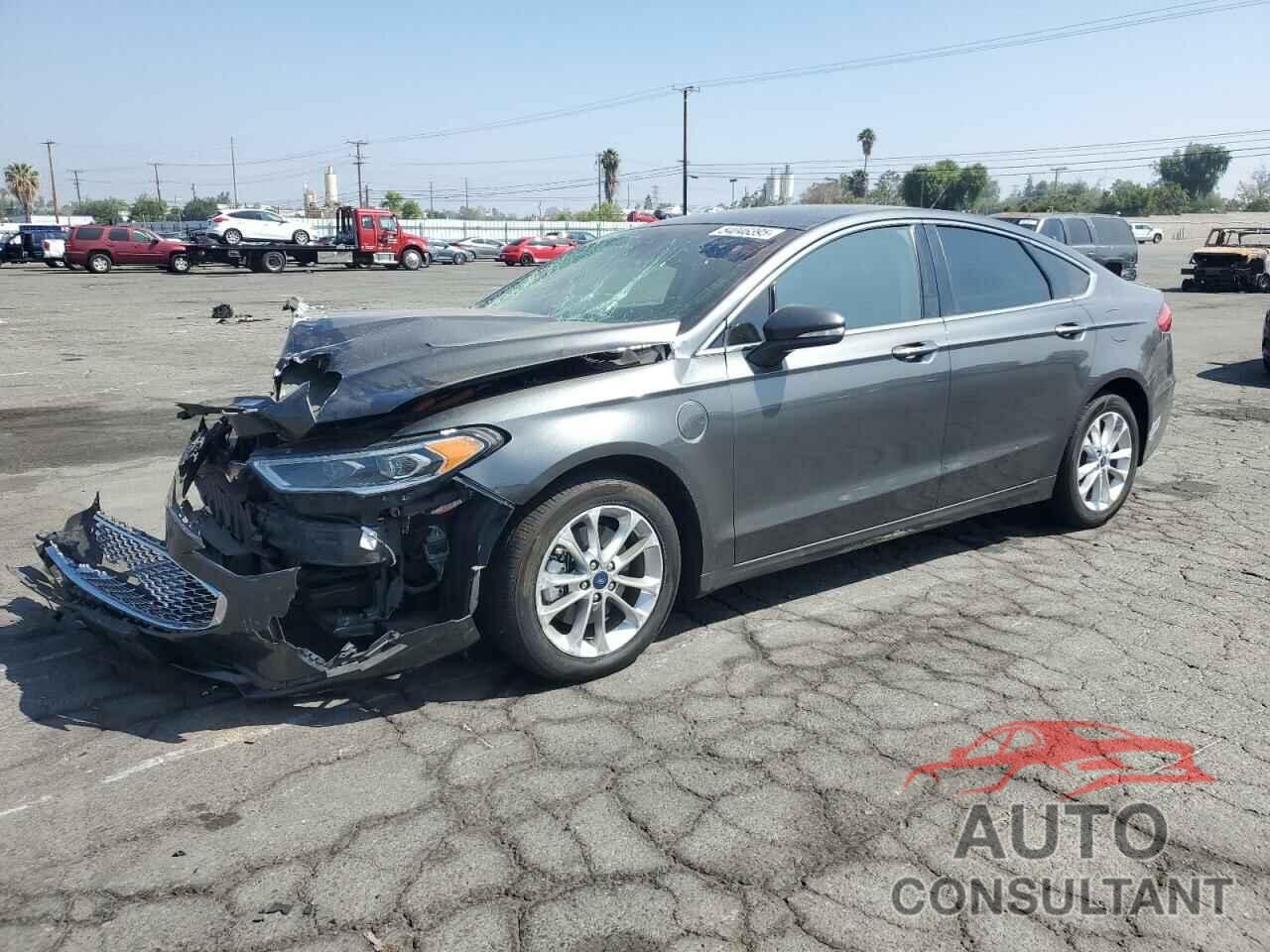 FORD FUSION 2019 - 3FA6P0SU6KR284460