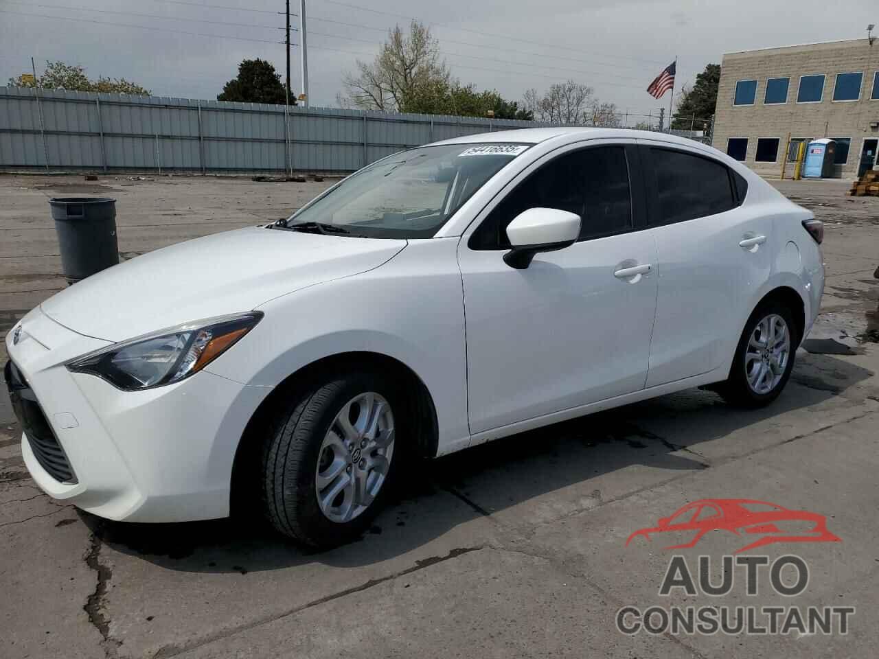 TOYOTA YARIS 2018 - 3MYDLBYV5JY330066