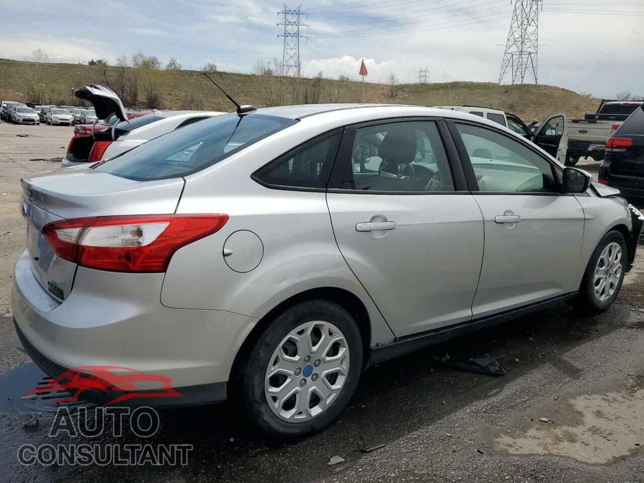 FORD FOCUS 2012 - 1FAHP3F27CL108732