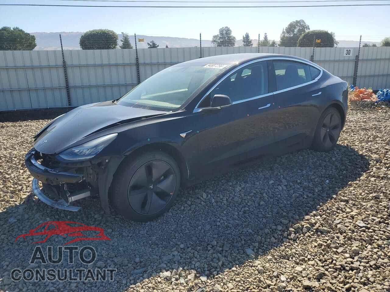 TESLA MODEL 3 2018 - 5YJ3E1EA8JF123151
