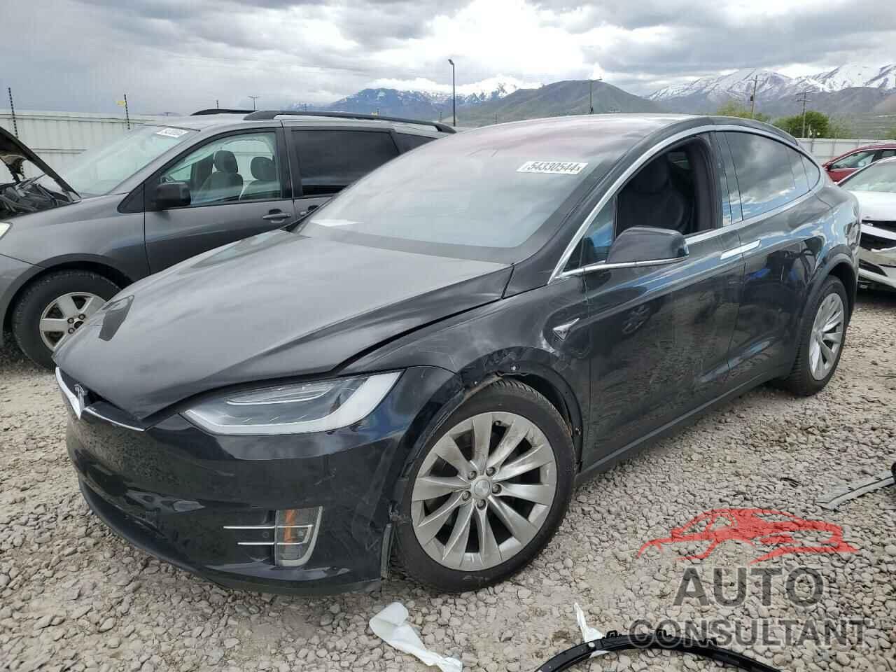 TESLA MODEL X 2017 - 5YJXCDE22HF067039