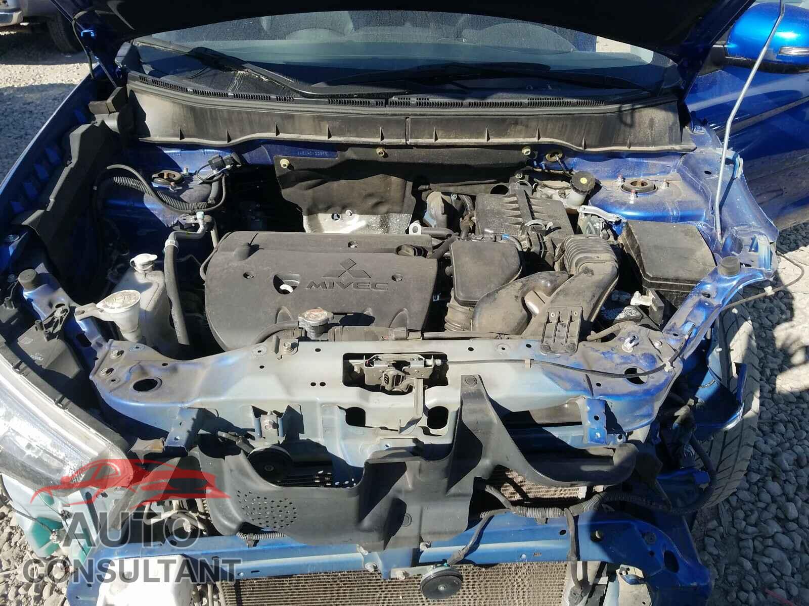 MITSUBISHI OUTLANDER 2017 - JA4AP4AW8HZ022355