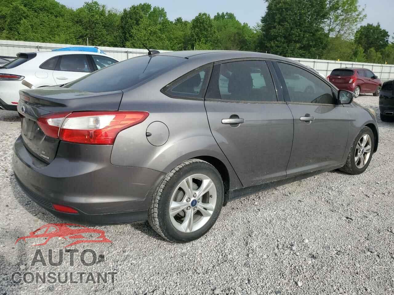 FORD FOCUS 2014 - 1FADP3F2XEL161572