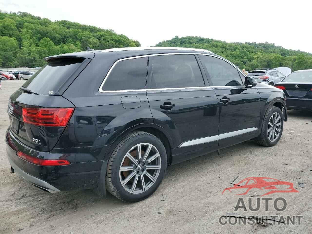 AUDI Q7 2017 - WA1LAAF72HD057383