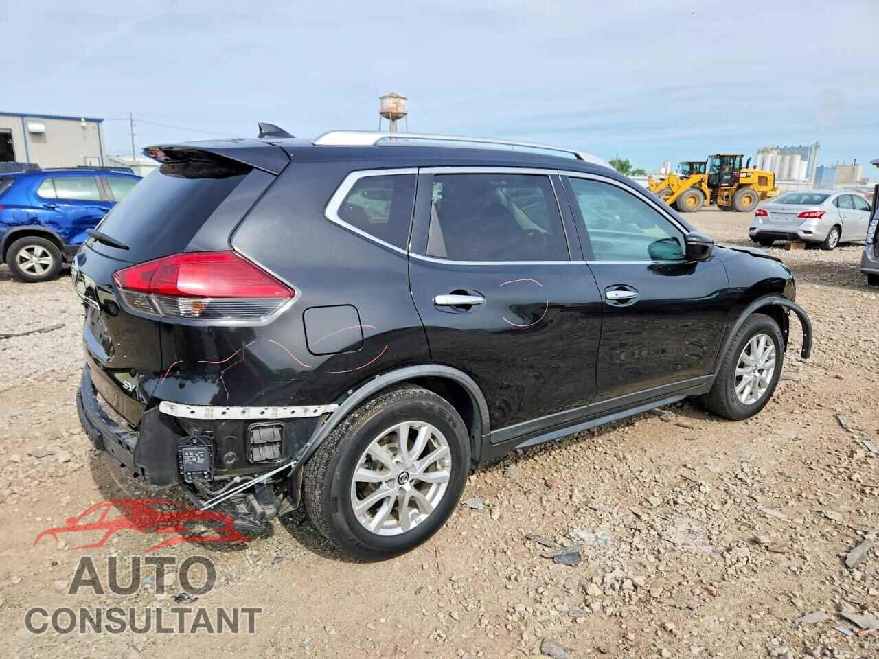 NISSAN ROGUE 2017 - KNMAT2MT1HP583869