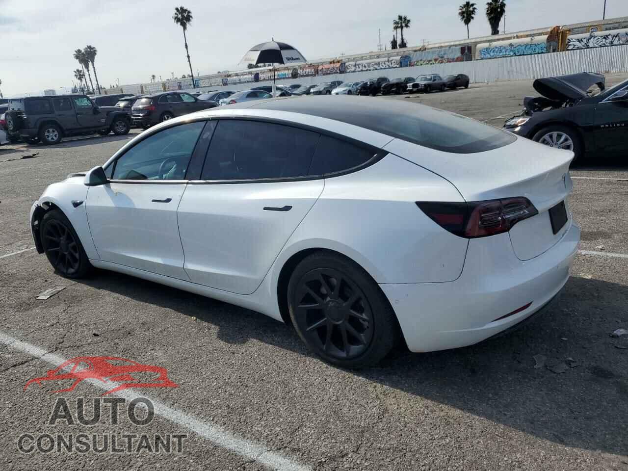 TESLA MODEL 3 2022 - 5YJ3E1EA5NF243396