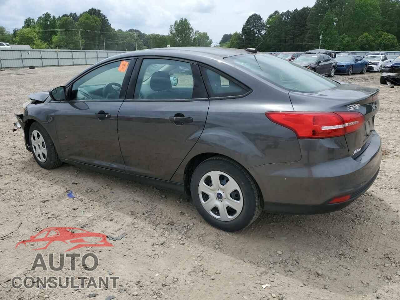FORD FOCUS 2017 - 1FADP3E23HL312127