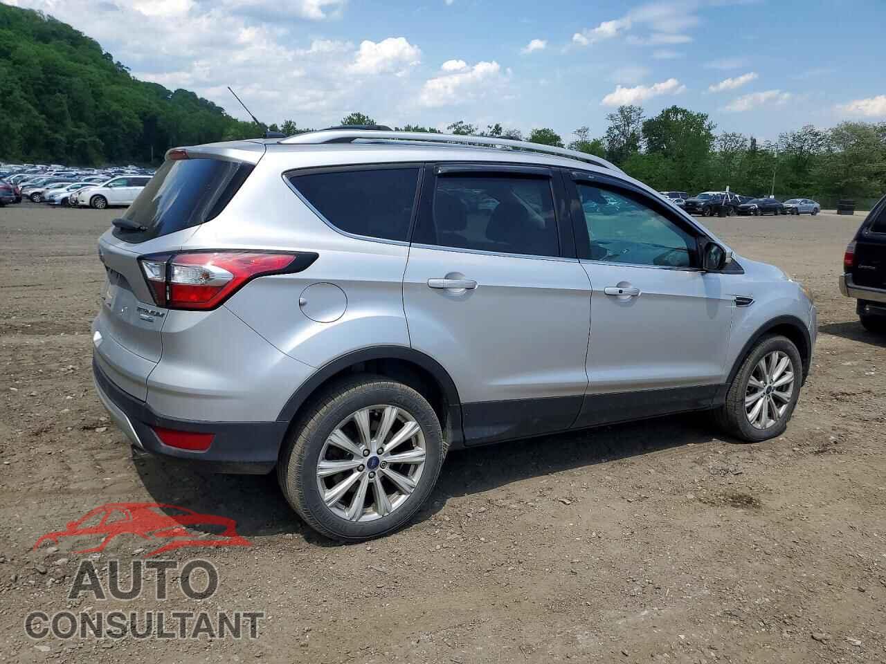 FORD ESCAPE 2017 - 1FMCU9JD8HUE82563