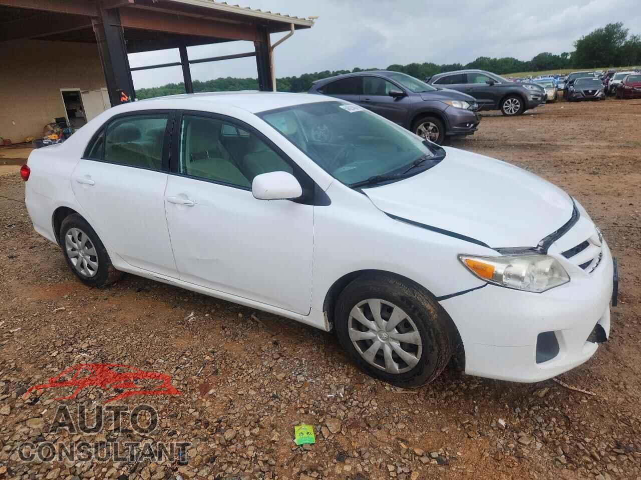 TOYOTA COROLLA 2011 - 2T1BU4EEXBC740978