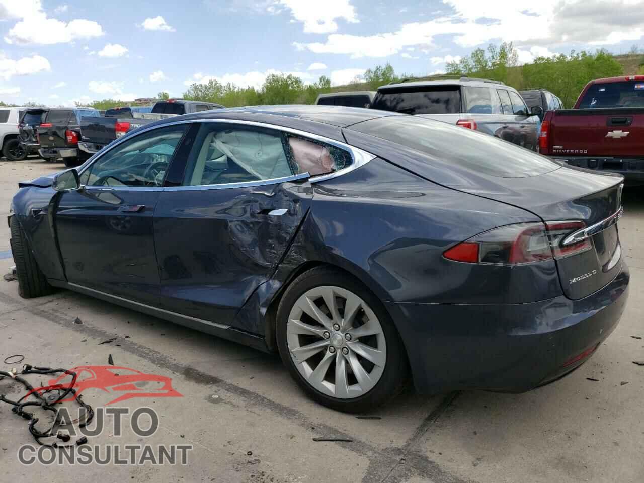TESLA MODEL S 2017 - 5YJSA1E27HF187854