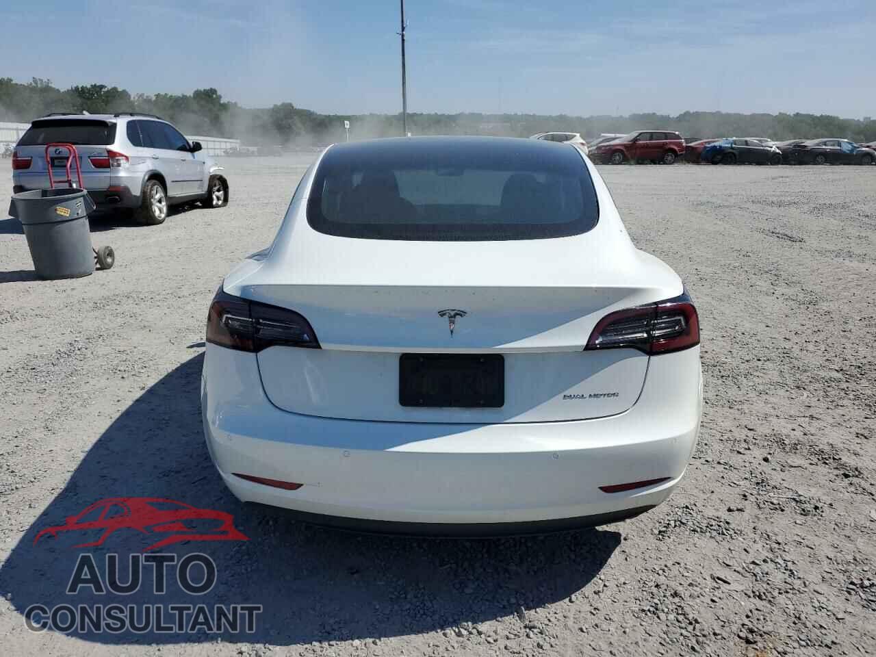 TESLA MODEL 3 2021 - 5YJ3E1EB7MF051971