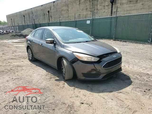 FORD FOCUS 2017 - 1FADP3F24HL317545
