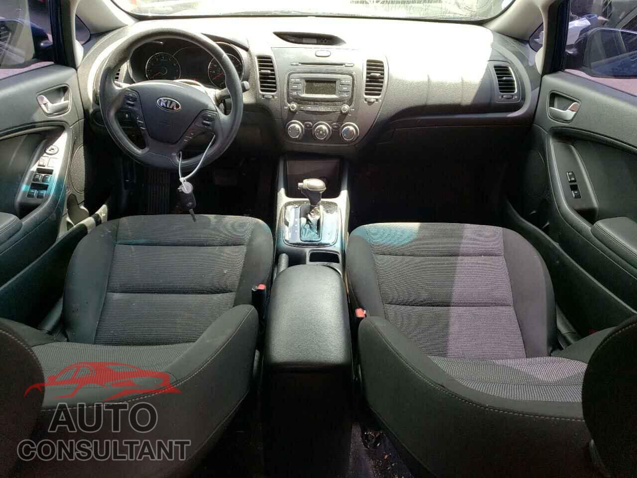 KIA FORTE 2017 - 3KPFK4A77HE149547