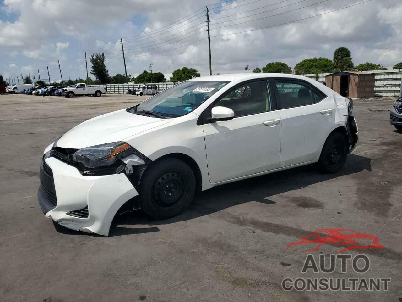 TOYOTA COROLLA 2018 - 5YFBURHE0JP827165
