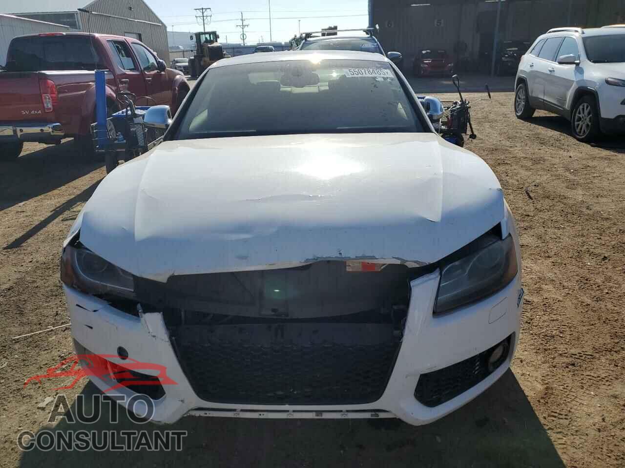 AUDI S5/RS5 2009 - WAURV78T49A035452