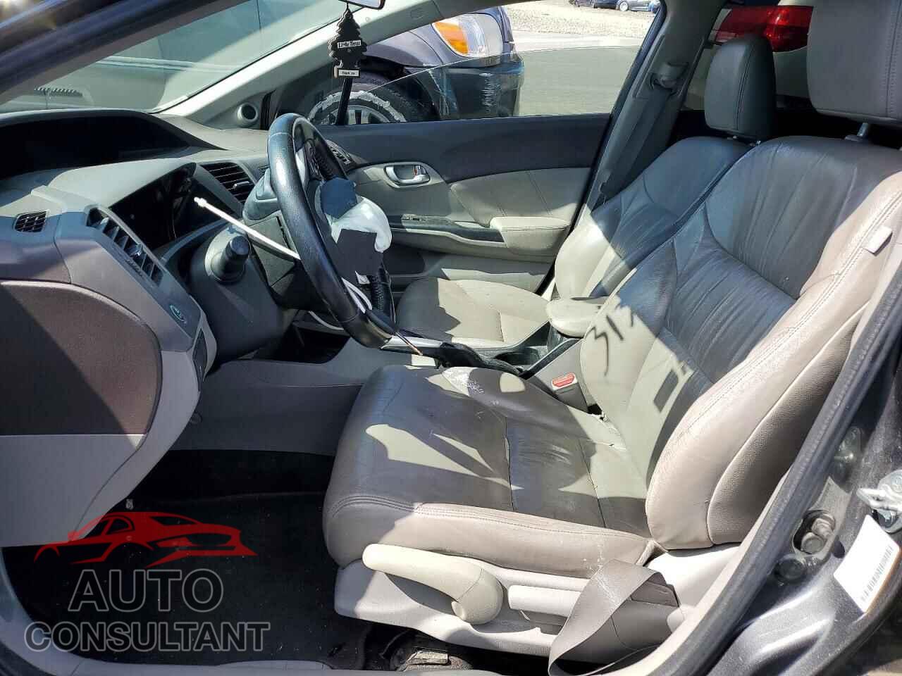 HONDA CIVIC 2012 - 2HGFB2F96CH596125