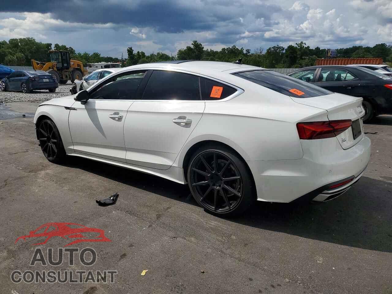AUDI A5 2022 - WAUCBCF56NA039671