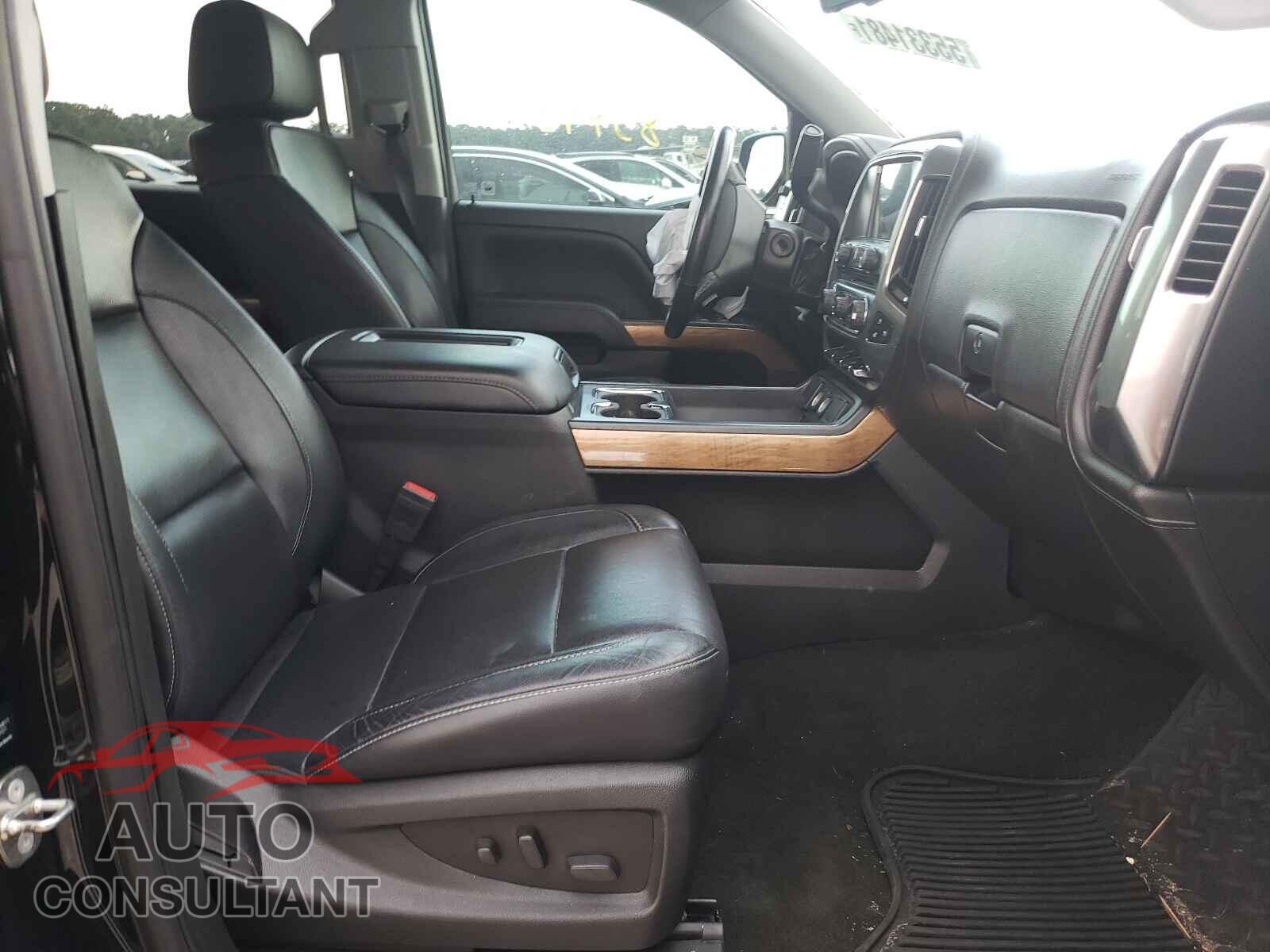 CHEVROLET SILVERADO 2018 - 3GCPCSEC1JG172166