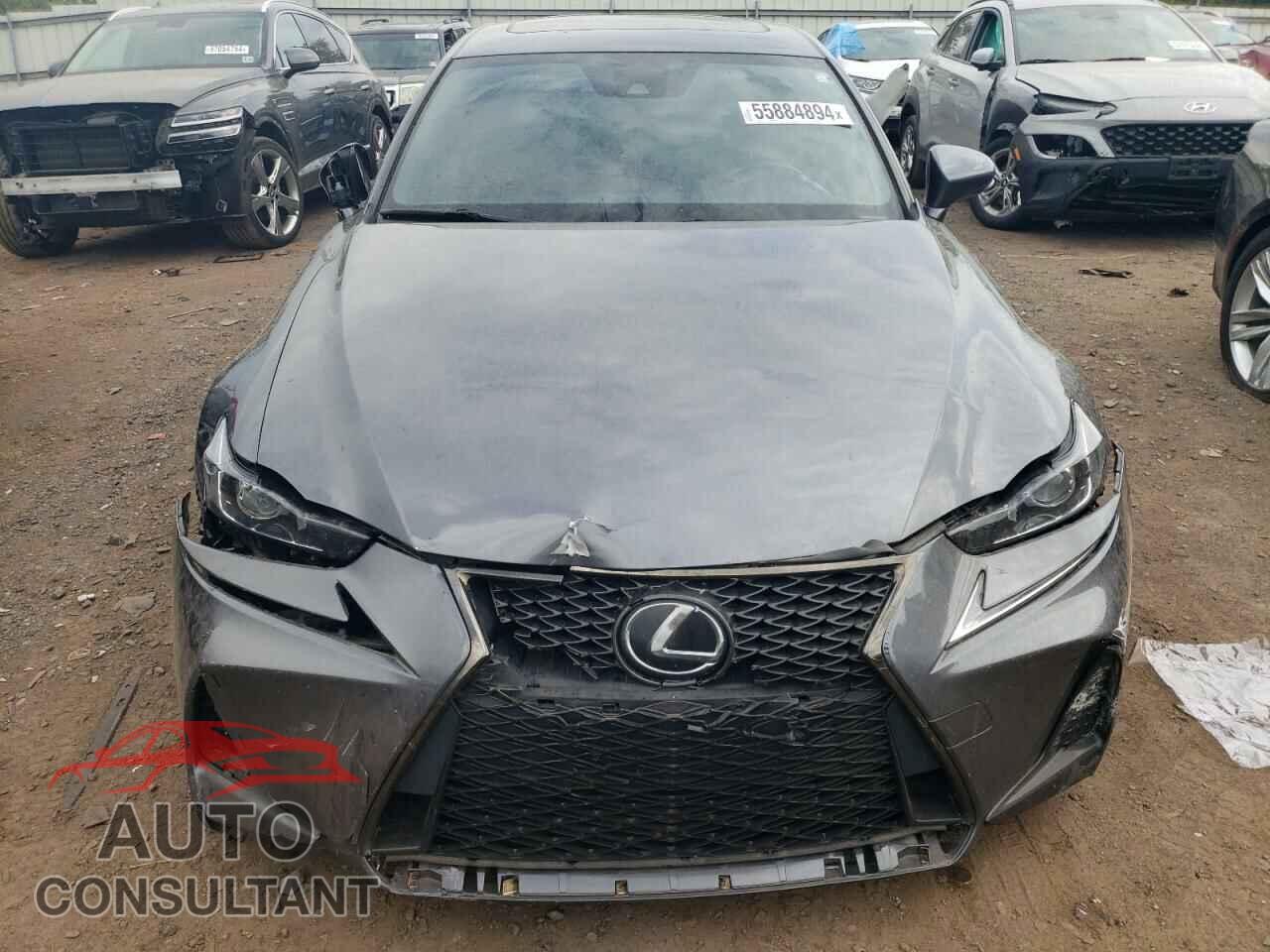 LEXUS IS 2018 - JTHC81D23J5030720