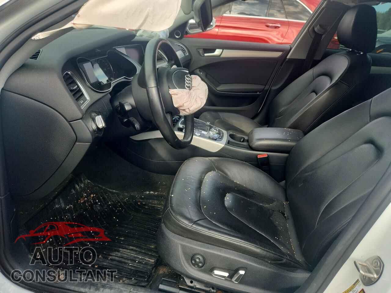 AUDI A4 2013 - WAUKFCFL9DN029416